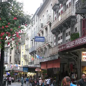 Au Berceau De Bernadette Lourdes