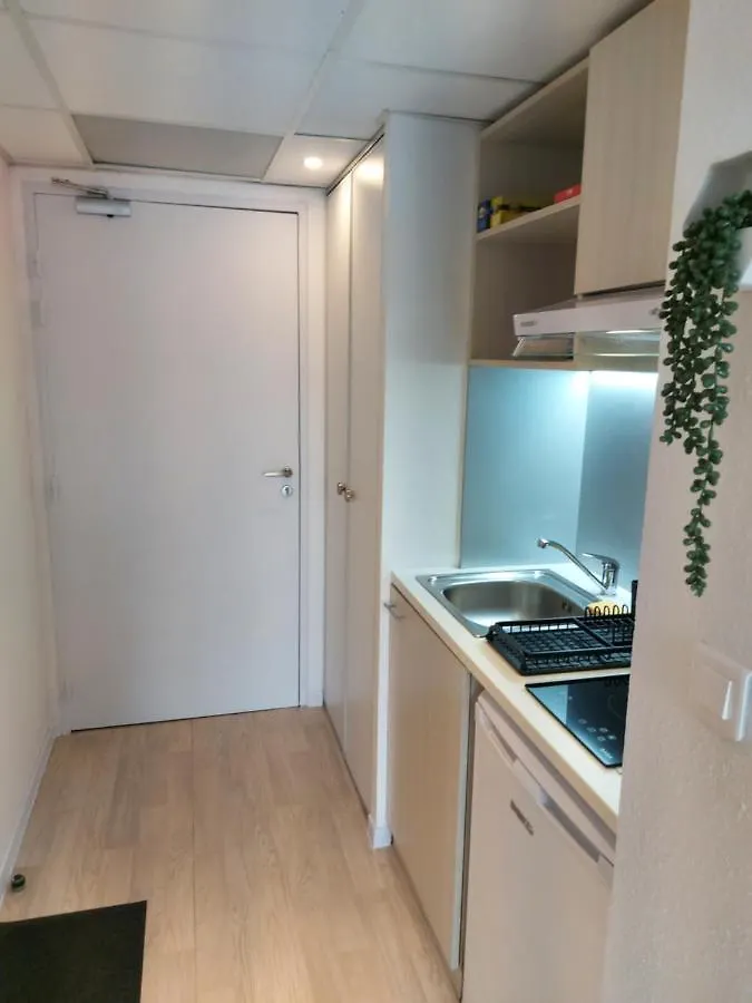 L'Ethnik--Studio Tout Confort--Clim--Parking--Wifi Лурд Апартаменты
